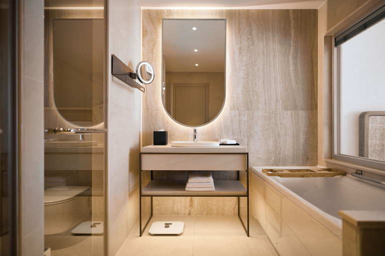 Bathroom 5, Mövenpick Hotel and Residences Kvarner Bay, Novi Vinodolski