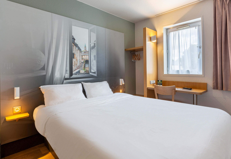 Bedroom 4, B&B Hotel Chartres 2 Le Coudray, Eure-et-Loir