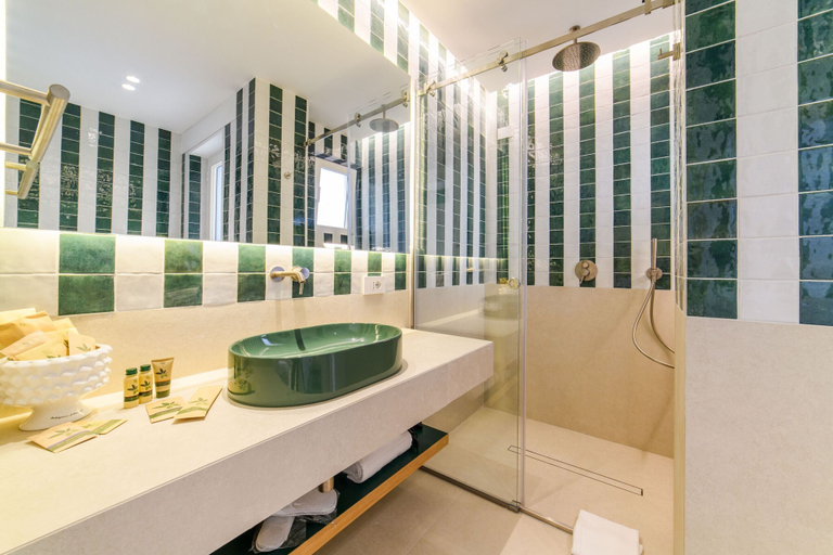 Bathroom 4, Suites 21 Luxury Apartment, Napoli