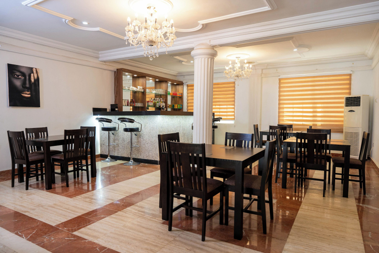 Dining, ADONAI HOTEL & APARTMENTS, Tema