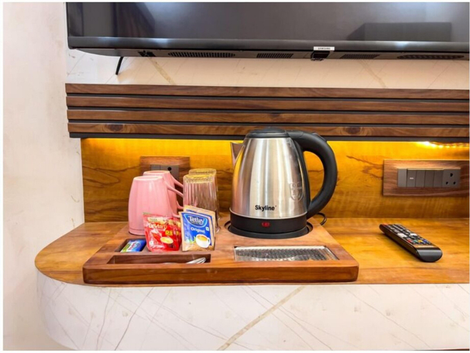 Room 3, Hotel Global Star, Sant Ravi Das Nagar