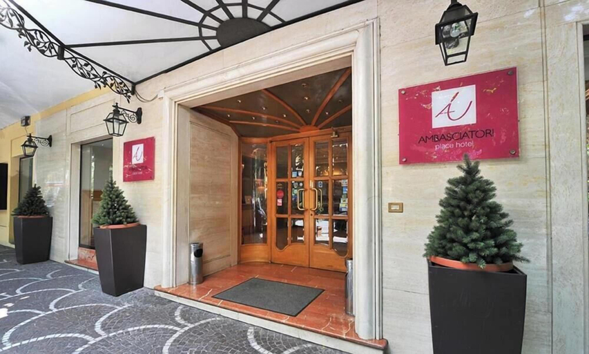 Exterior & Views 2, Ambasciatori Place Hotel, Frosinone