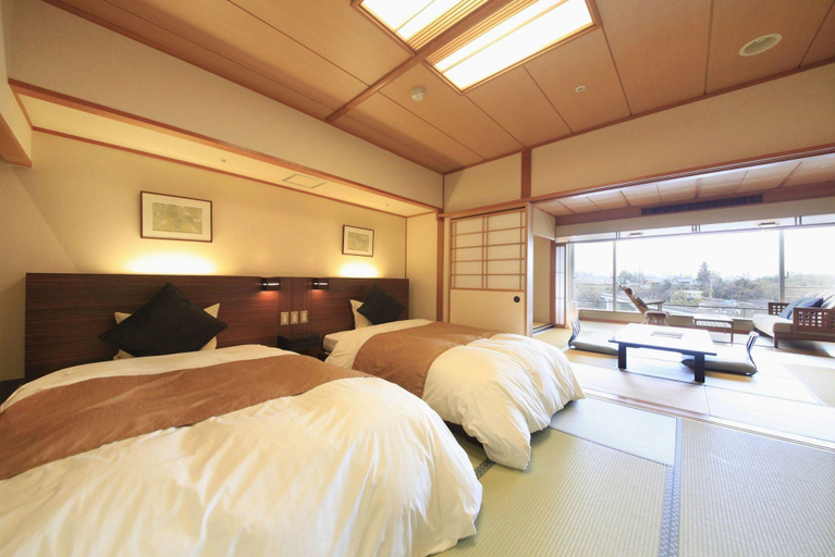 Bedroom 2, Hotel Isobe Garden, Annaka