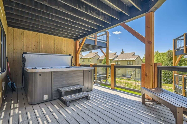 Terrace/patio 4, Lake & Mountain Views in Dillon! EV Charger, Summit