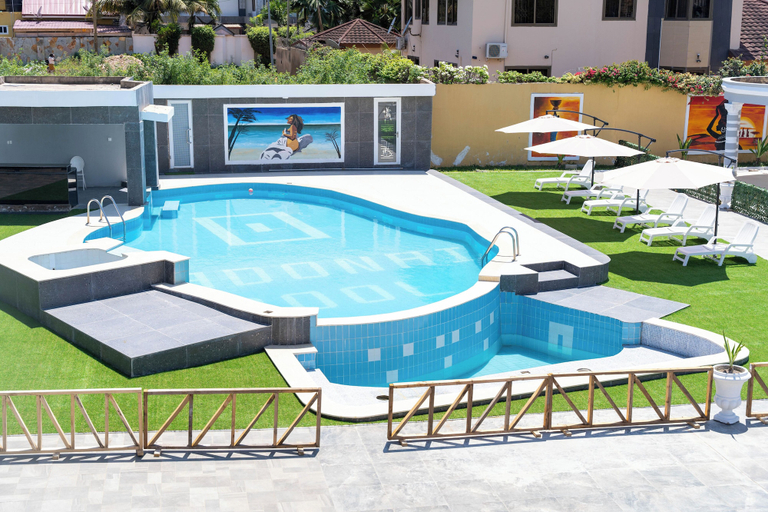 Pool, ADONAI HOTEL & APARTMENTS, Tema