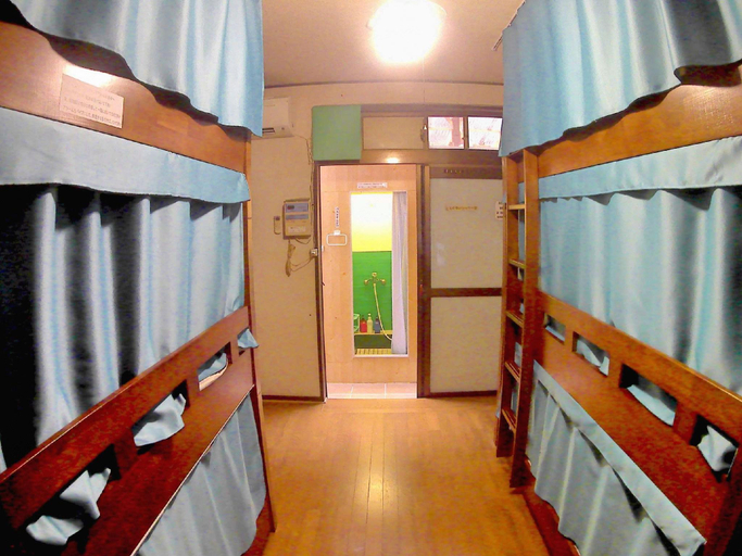Bedroom 2, Guesthouse Ryouhuu, Amami