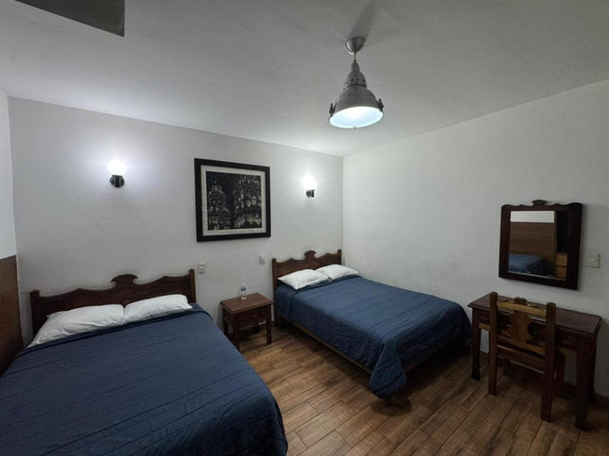 2, Hotel la Merced, Morelia