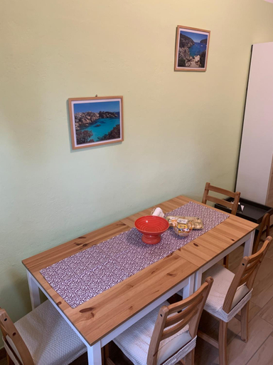Others 4, Apartament Trenta-dos, Sassari