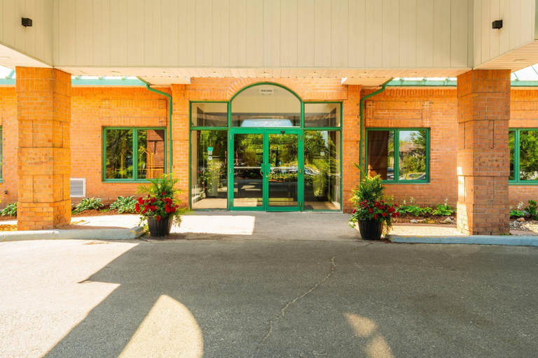 Exterior & Views 2, Chateau Cartier Hotel & Resort, an Ascend Collection Resort, Communauté-Urbaine-de-l'Outaouais