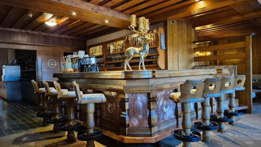 Bar (on property), Hotel Dahoam by Miha, Kitzbühel