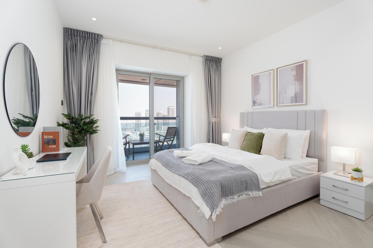 Room 5, Gala Guests - Princess Tower Suites, Dubai