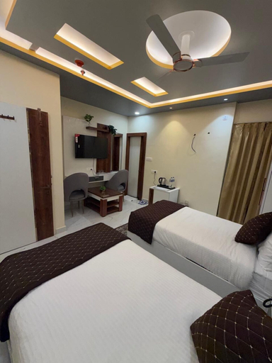 Room 3, Hotel Aveda Paradise, Varanasi