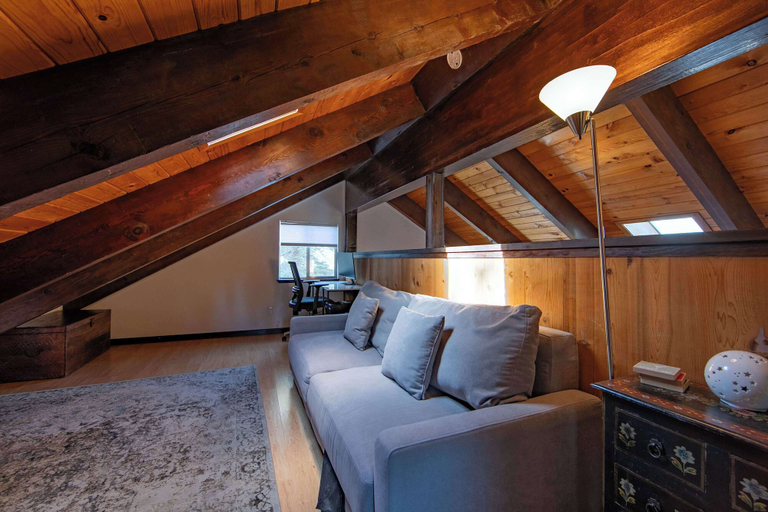 Living area 3, Tramway Haus - Mountain Views, Douglas