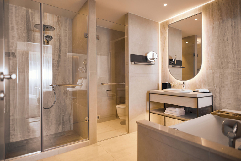 Bathroom 5, Mövenpick Hotel and Residences Kvarner Bay, Novi Vinodolski