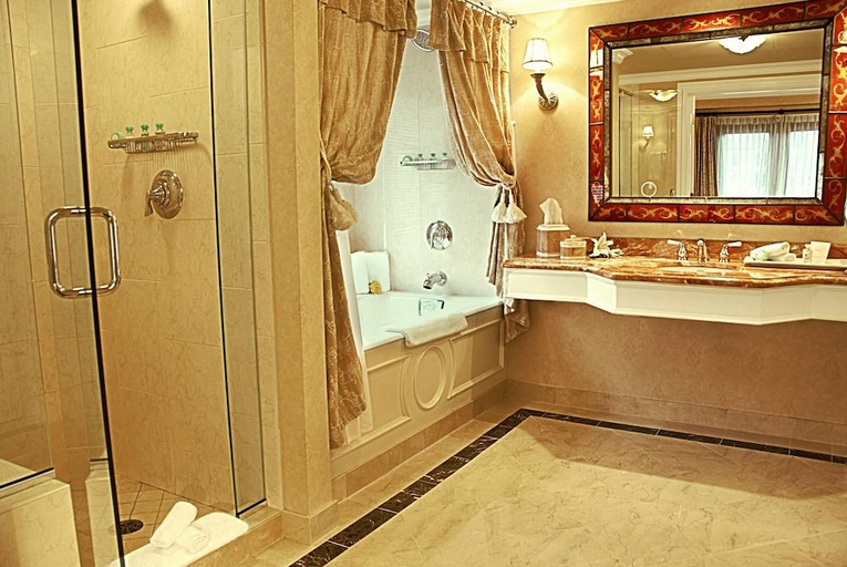 Bathroom 4, Delamar Greenwich Harbor, Fairfield