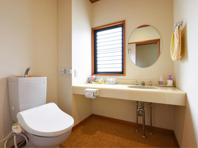 Bathroom 3, Mikuniya, Kunisaki