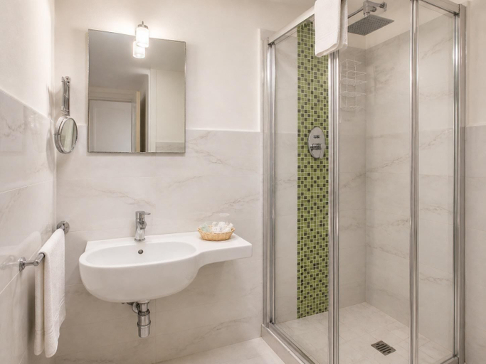 Bathroom 4, Hotel Luxor Florence, Florence