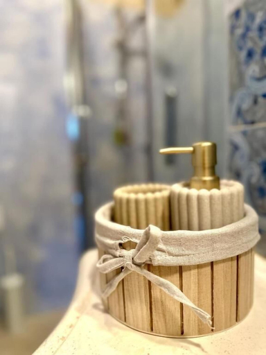 Bathroom amenities, DIMORA DI LEO, Barletta-Andria-Trani
