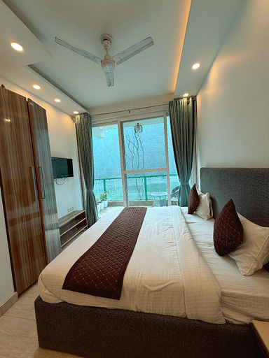 Bedroom, Allure Lakefront, Nainital