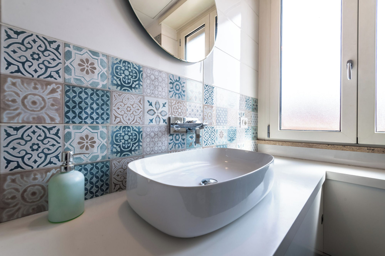 Bathroom 2, Time 4 Rome, Rome