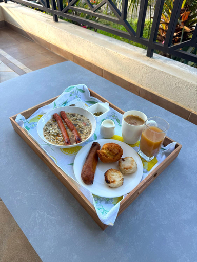 Food & Drinks 4, Appartements - Le Paradisier Ambatobe, Analamanga