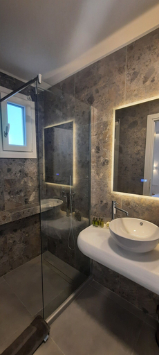 Bathroom 4, Blue Dolphin, South Aegean