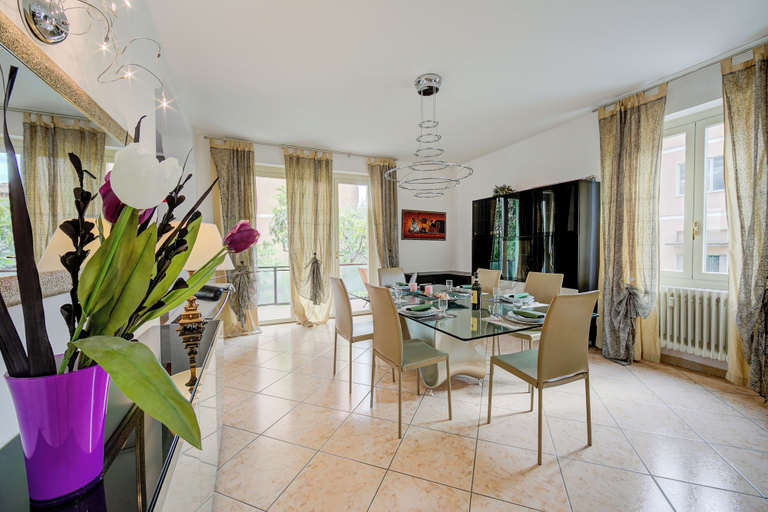 Others 3, Silvy Apt Salo Charming & Near Center, Brescia