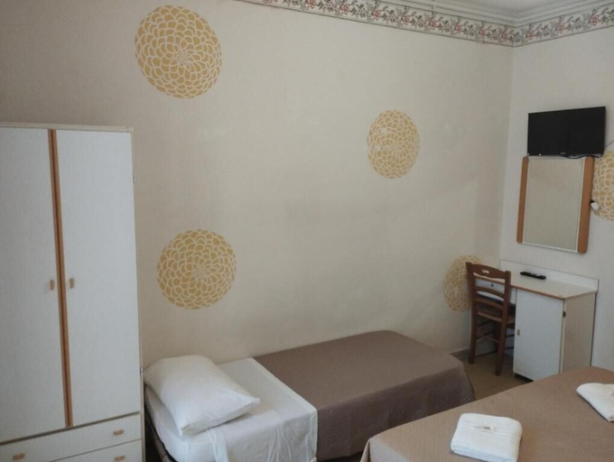 Room 5, Smile Beach Hotel, Rimini