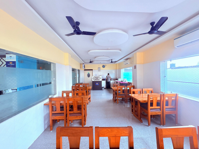 Restaurant 3, Four Square Digha, Purba Medinipur