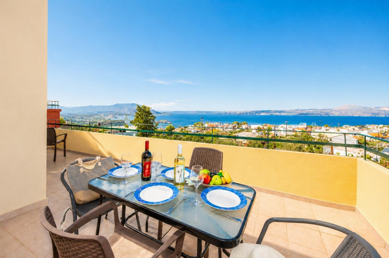 Others 5, Villa Aphrodite, Crete