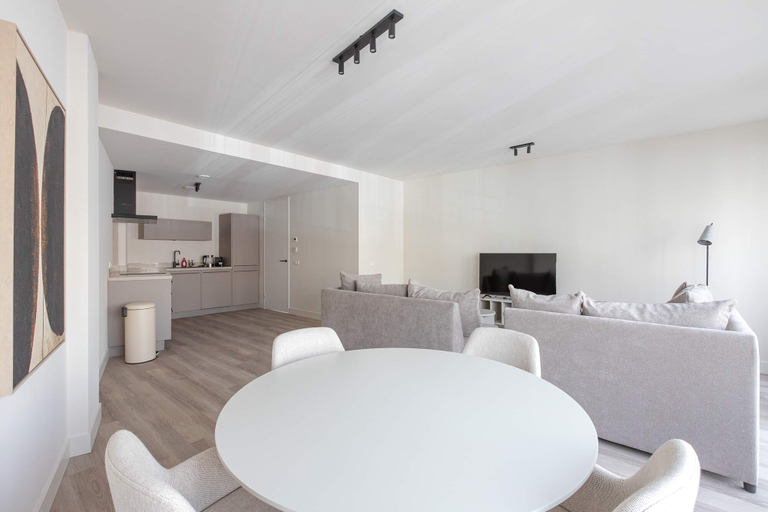 Room 3, Modern 1BR Apartment in Rotterdam Centre, Rotterdam