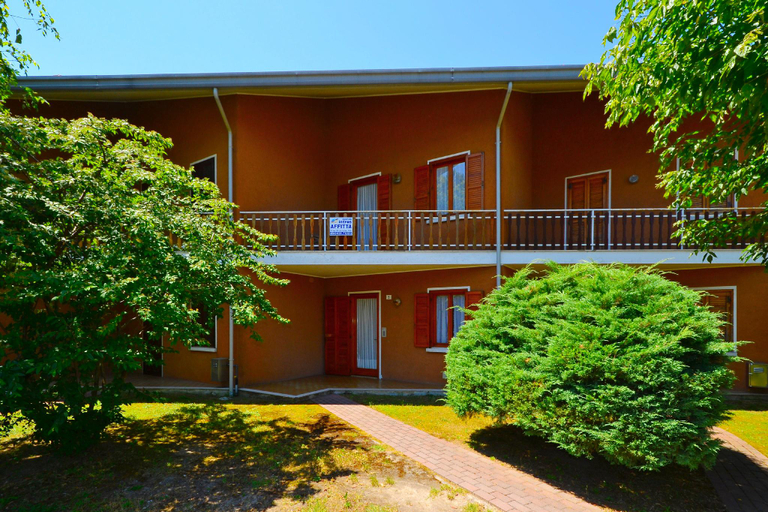 2, Enchanting villa in a quiet area, Udine