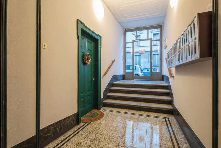 Interior 5, Via Sangallo 9, Milano