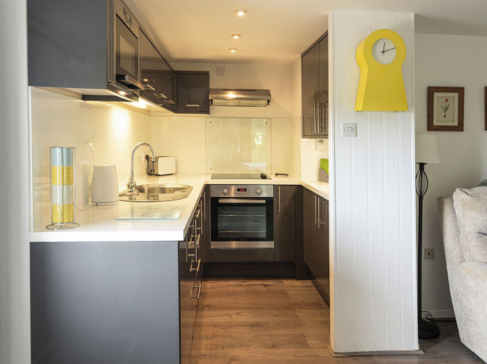 Room 4, Courtyard Farm Cottages, Cornwall