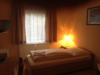 Others 2, Hotel Apex, Region Hannover