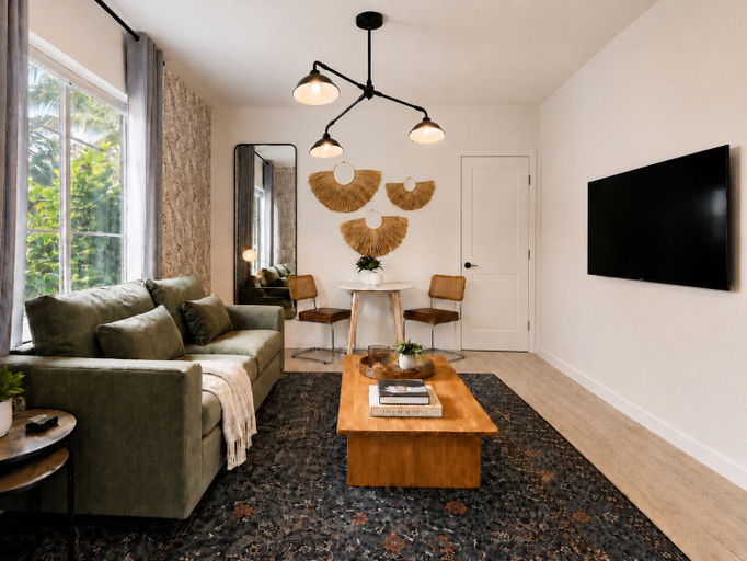 Interior, South Beach Condo Steps to Beach, Miami-Dade