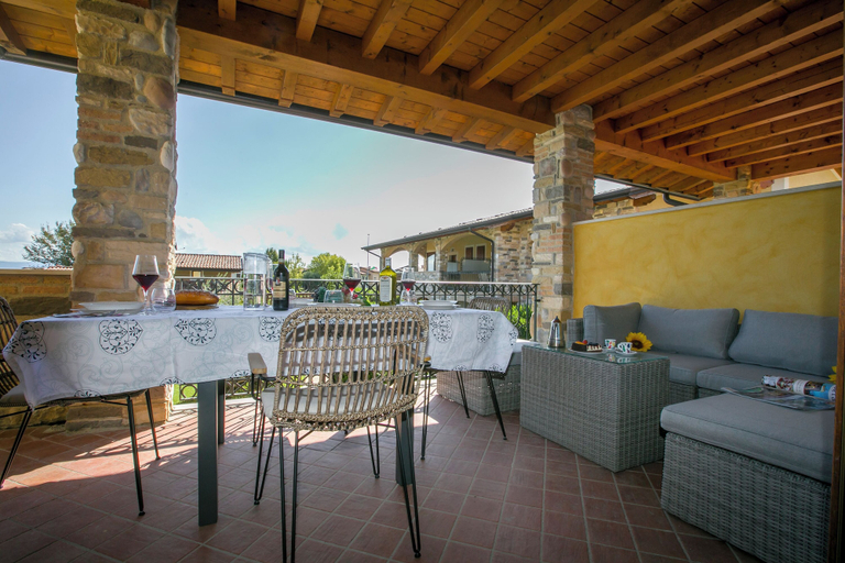 Outdoor dining 4, Casa Valtenesi- Polpenazze Lake Garda Pool Sleeps 6, Brescia