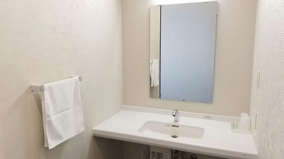 Bathroom 4, Banshokaku, Fukui