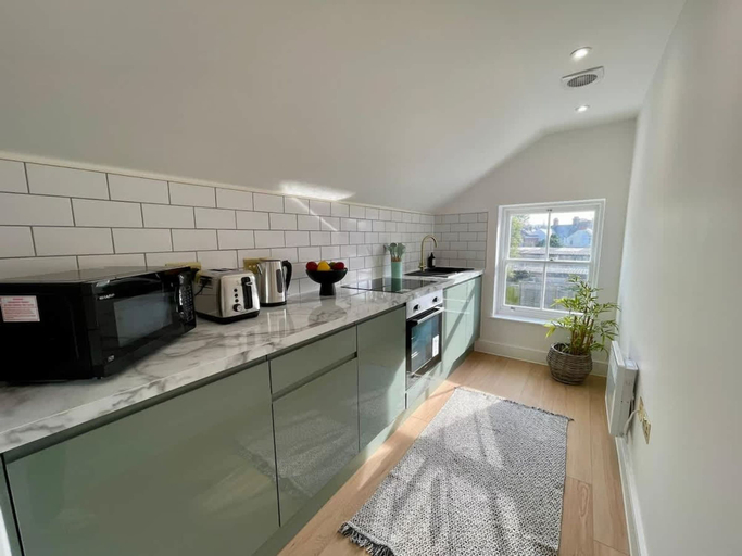 Room 5, Canterbury Stay Modern Duplex 2 min to Station, Kent