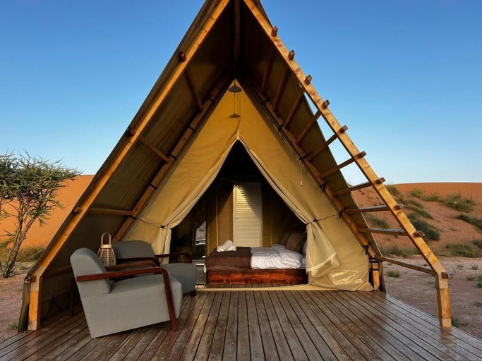 Terrace/patio, Adventurer Camp, Biddiya