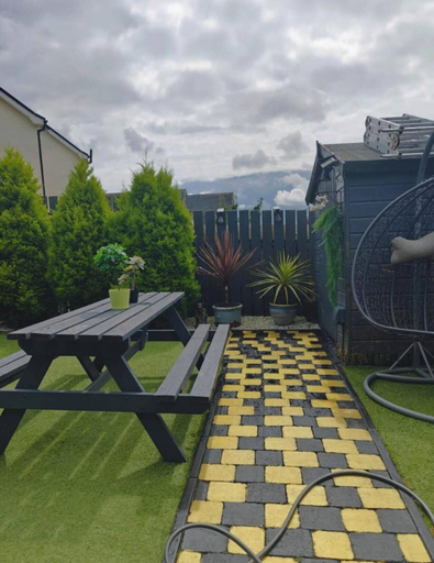 Room 4, 3BR Tropical Escape in Lisburn and Castlereagh, Lisburn and Castlereagh