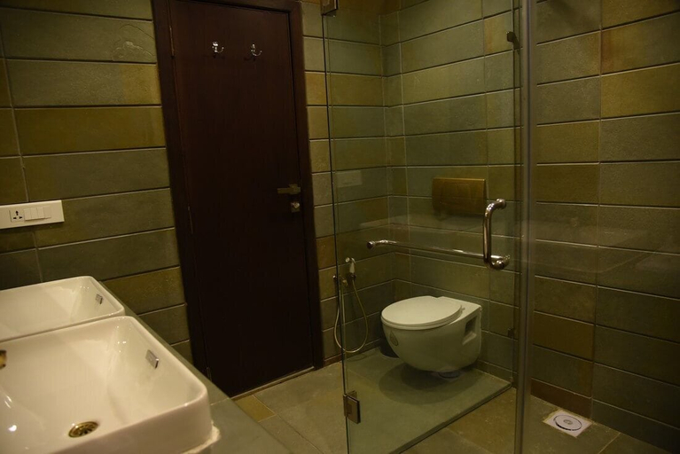 Bathroom, Chola Nest, Ariyalur