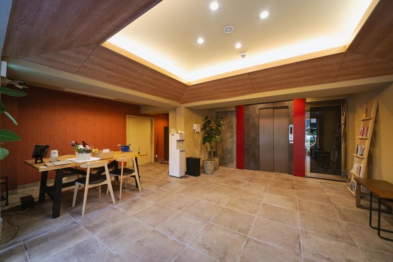 Public Area, ulu Tokyo, Chūō