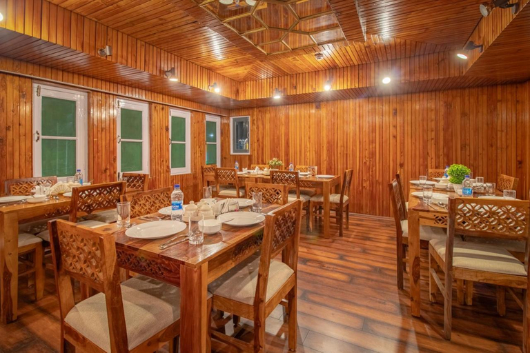 Food & Drinks 4, Hotel De-Villaz luxury, Srinagar