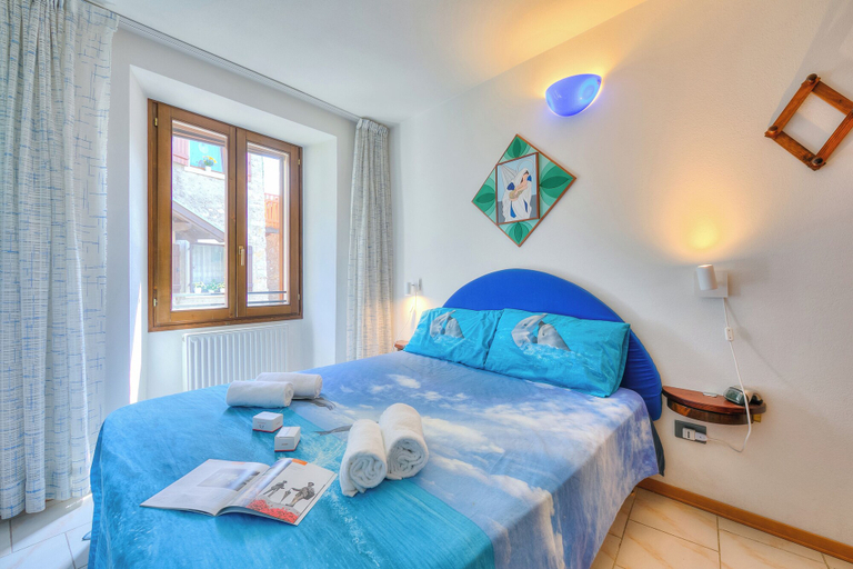 Room 1, Il Nido Dell'artista Apartment With Pool, Trento