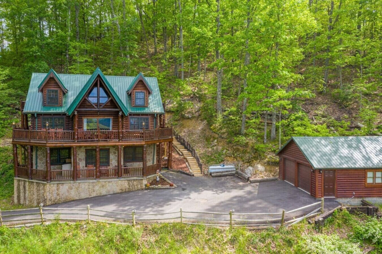 Interior 5, 492a) Mountain View 4BR With Hot Tub!, Sevier