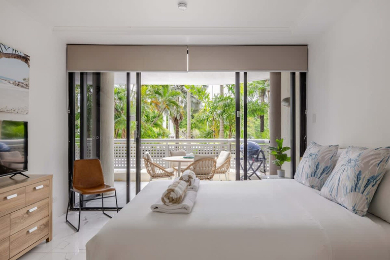 Room 3, Easy Stay Family Friendly Pool Esplanade Views, Cairns
