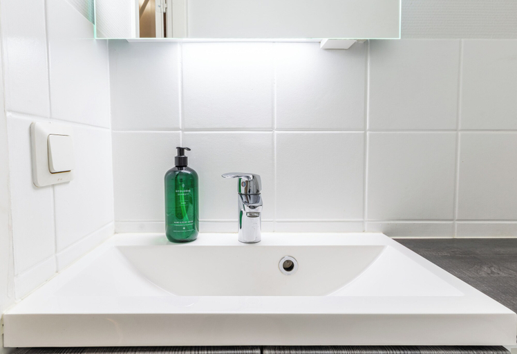 Bathroom 2, Modern 3BR Apt Next to Ski Slopes, Lapland