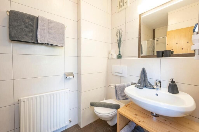 Bathroom 3, Aparthotel Stadler, Sankt Johann im Pongau