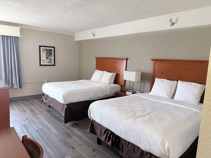 Bedroom 4, Fort Washington Inn, Montgomery